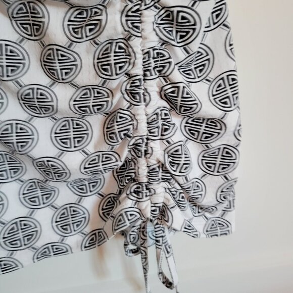 Ikbul Black and White Dress - Picture 3 of 4